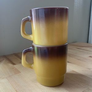 ANCHOR HOCKING FIRE-KING WARE - 2-ct two-toned stackable mugs